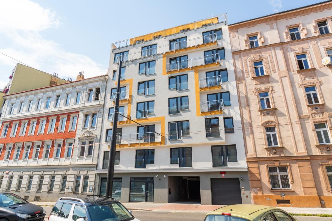 Brand New Studio Apartment #31 In Brand New Building With Free Parking In The Center Prag Eksteriør billede